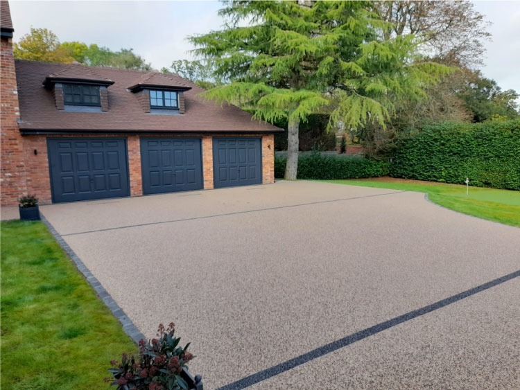 Resin Bound Driveways and Pathways by Greenstone Landscapes