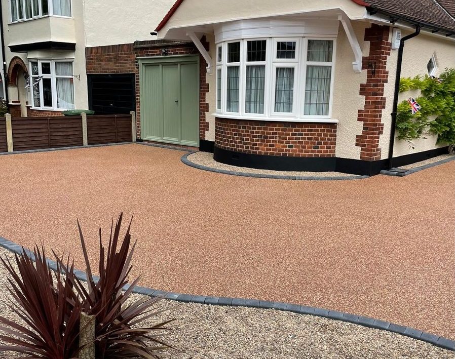 Resin Driveway Installation Upminster with Tuscan bound gravel