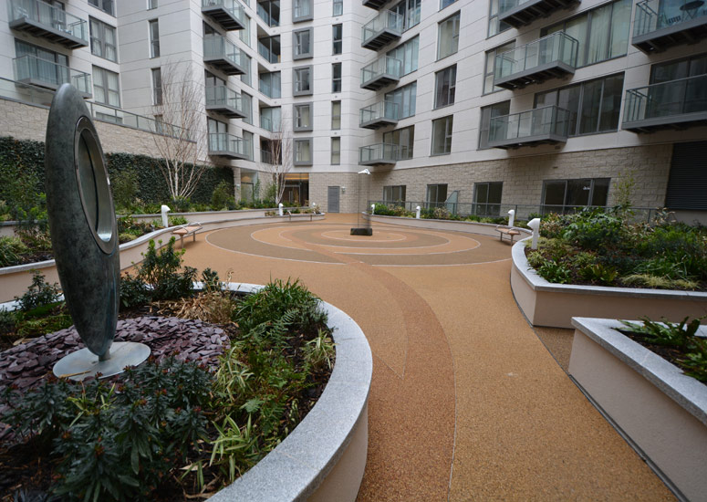 circular patterned resin driveway installation